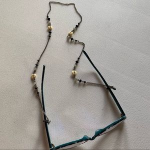 SALE🎁Eyeglass Leash - silver chain with cream & black beads